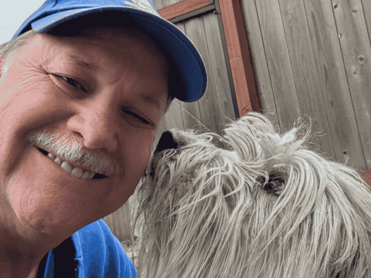 Scoop N Go tech and dog